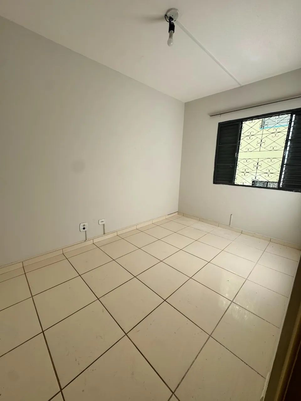 Locação - Apartamento na Zona 07 em Maringá - Foto 4