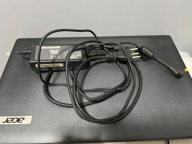 Vendo Notebook Acer Aspire 5733 Core i3
