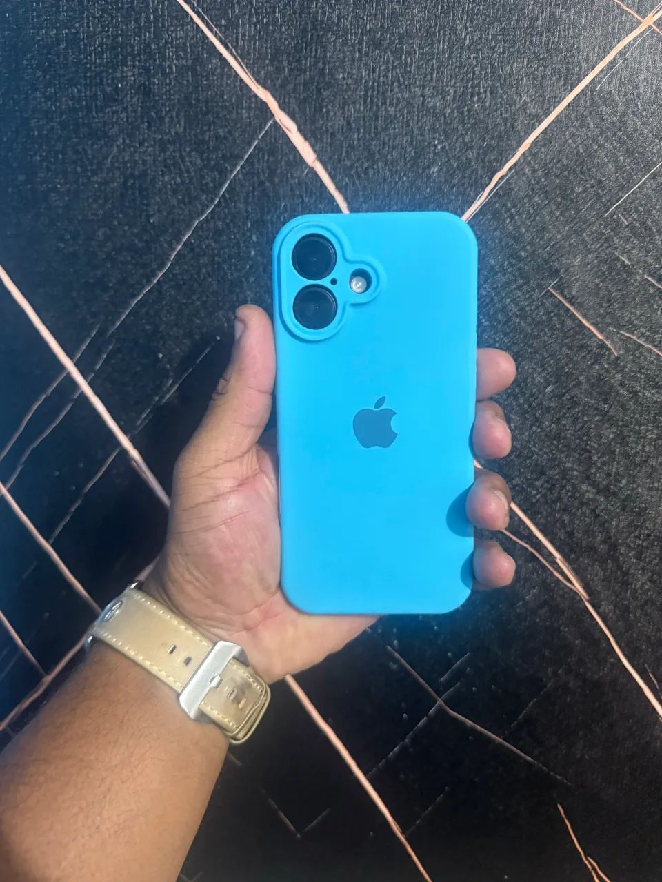 iPhone 16 - Foto 4