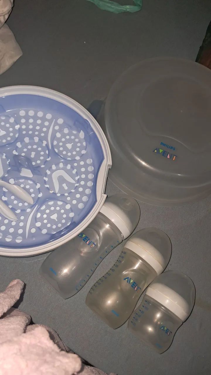 Kit Esterilizador AVENT com mamadeiras - Foto 2