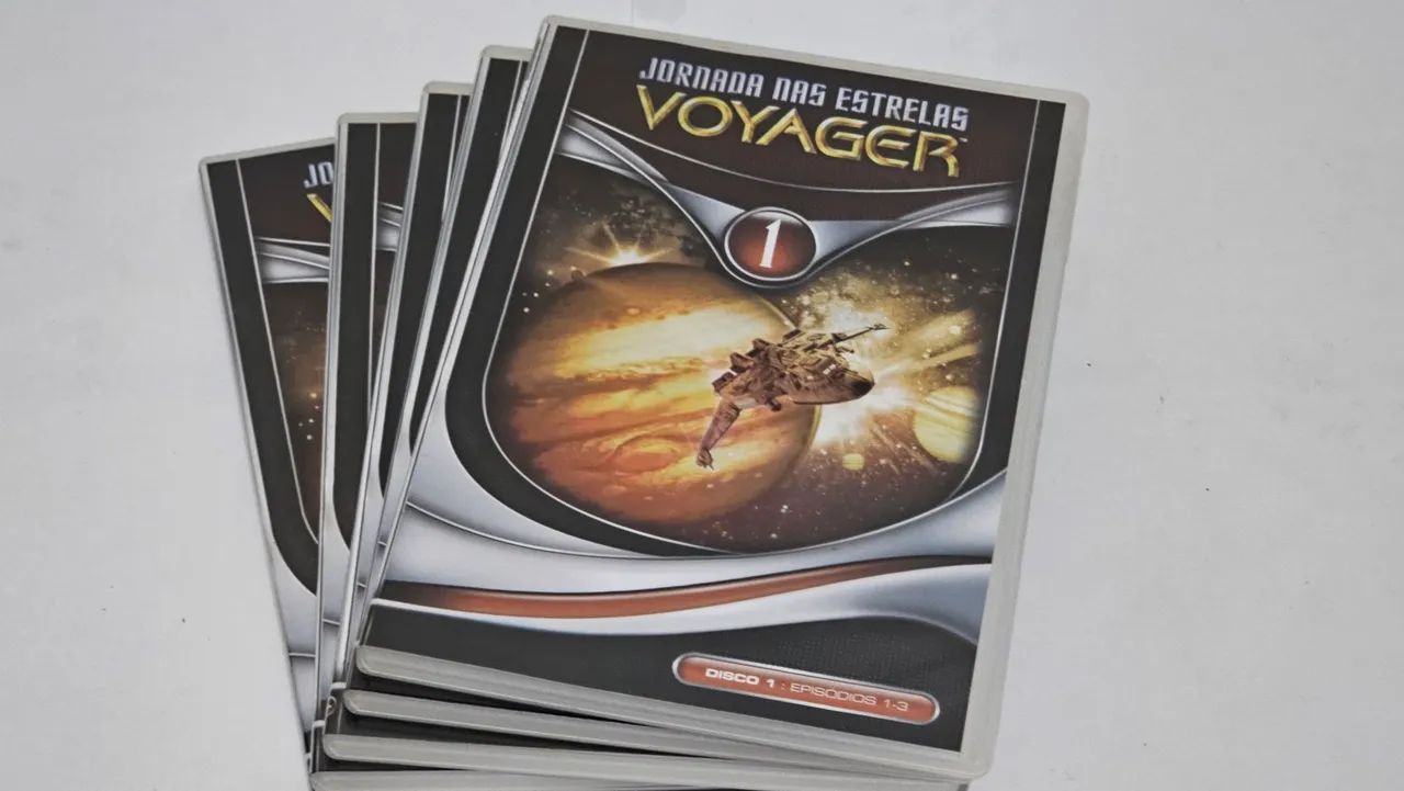 DVD Jornada nas Estrelas Voyager (Star Trek) - Foto 3