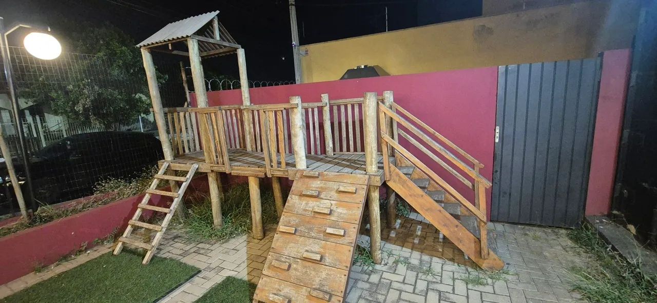 Parquinho de madeira playground - Foto 2