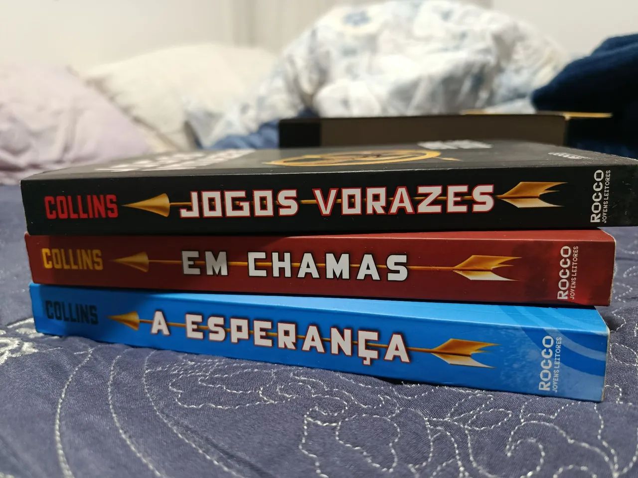 BOX JOGOS VORAZES (usado) - Foto 3