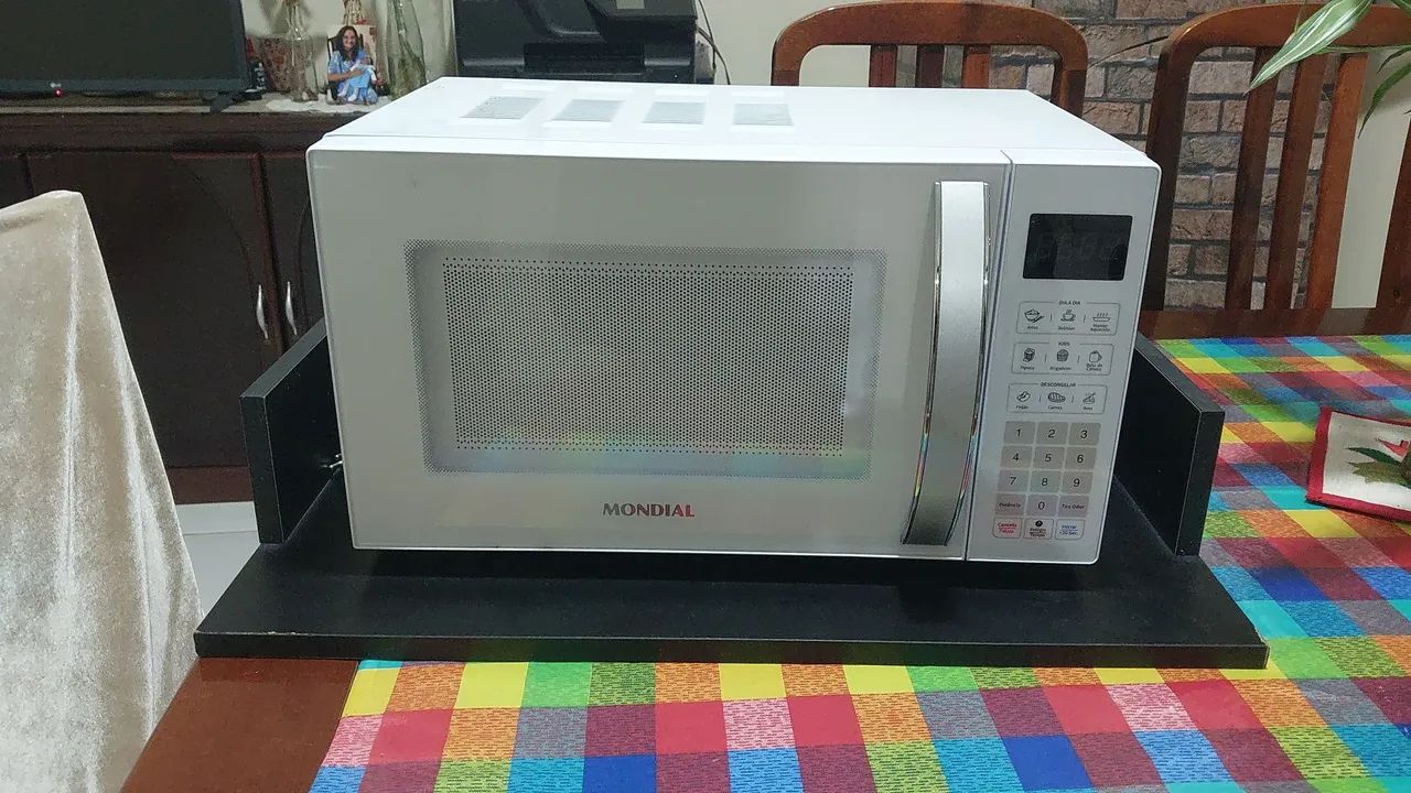Suporte para micro-ondas 