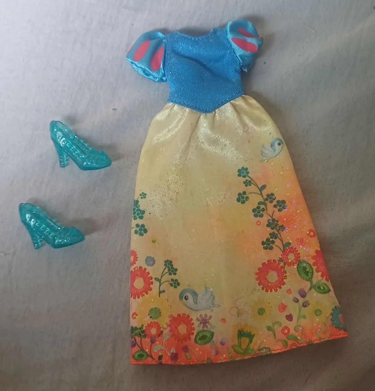 Roupa Boneca Branca de Neve