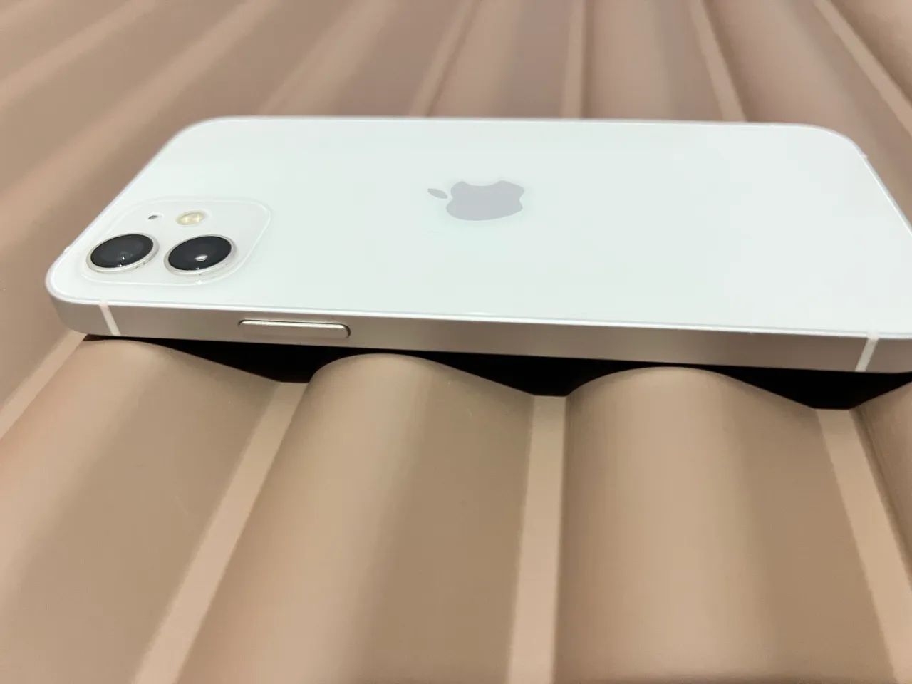 iPhone 12 64g - Celulares e Smartphones - Areia Branca, Santos