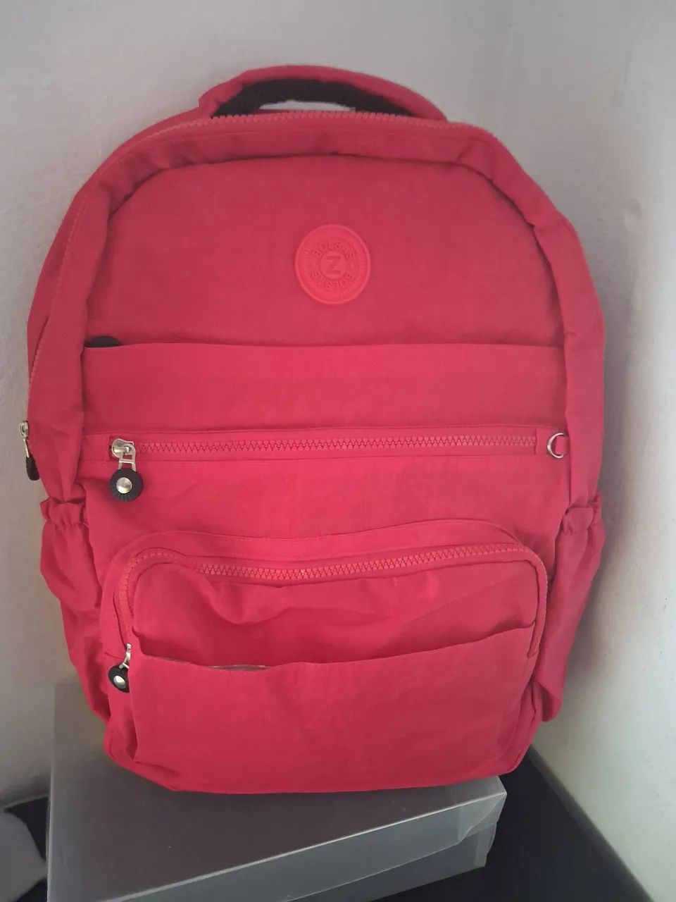 Mochila Tactel Vermelha com 6 Divisões, repartição para notebook 