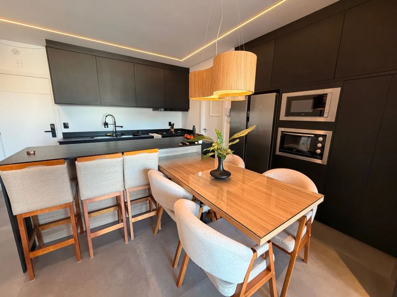 Mobiliado e Equipado: 2 Quartos com Suíte no Centro de Balneário Piçarras - Foto 2
