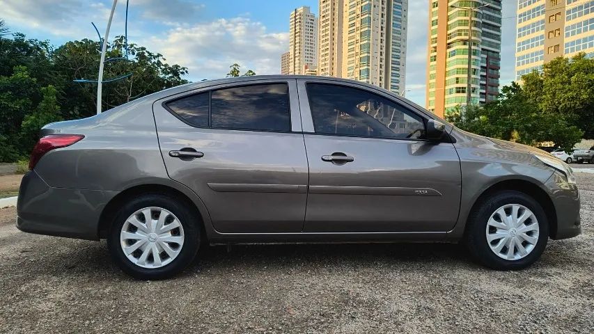 Nissan Versa 1.0 12V Flexstart 4P Mec. 2020