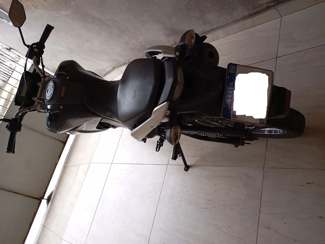 XTZ Lander 2022 - Foto 2