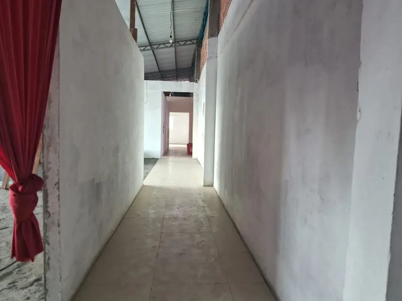 Alugue ou compre prédio comercial com 9 salas e localizado no parque das laranjeiras - Foto 4