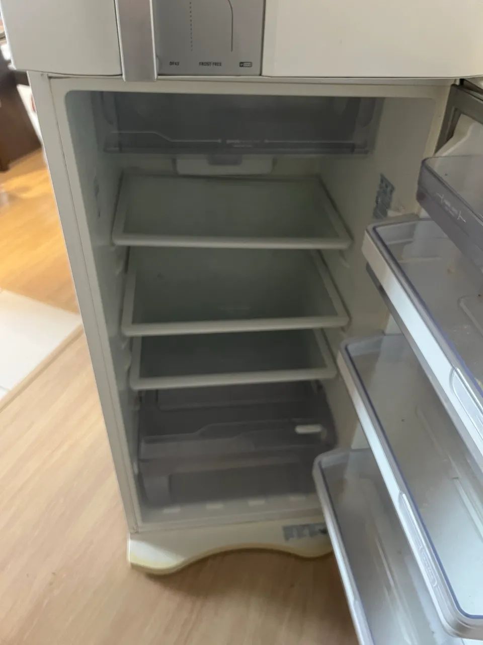Vendo geladeira  - Foto 2