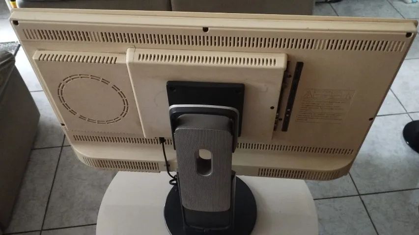 monitor Philco Led 24" - Foto 2