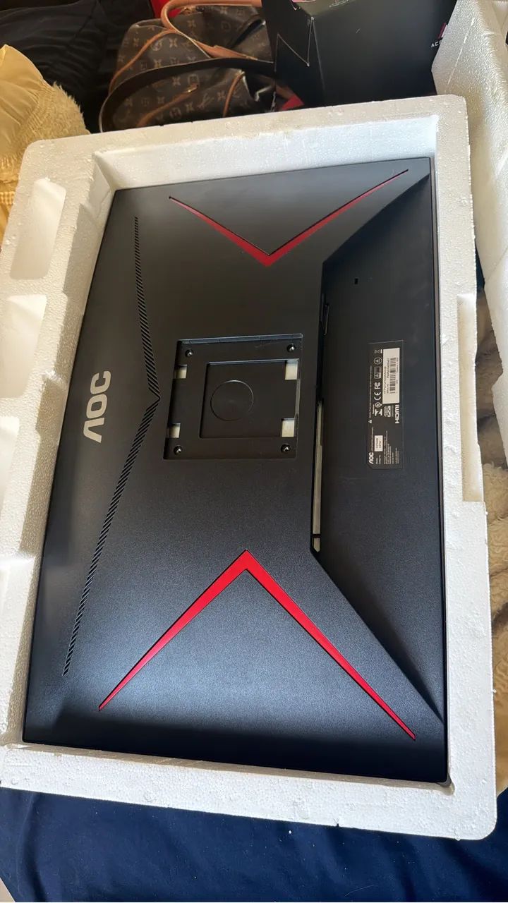 MONITOR AOC LEGEND 240hz 0.5 MS PERFEITO ESTADO - Foto 3