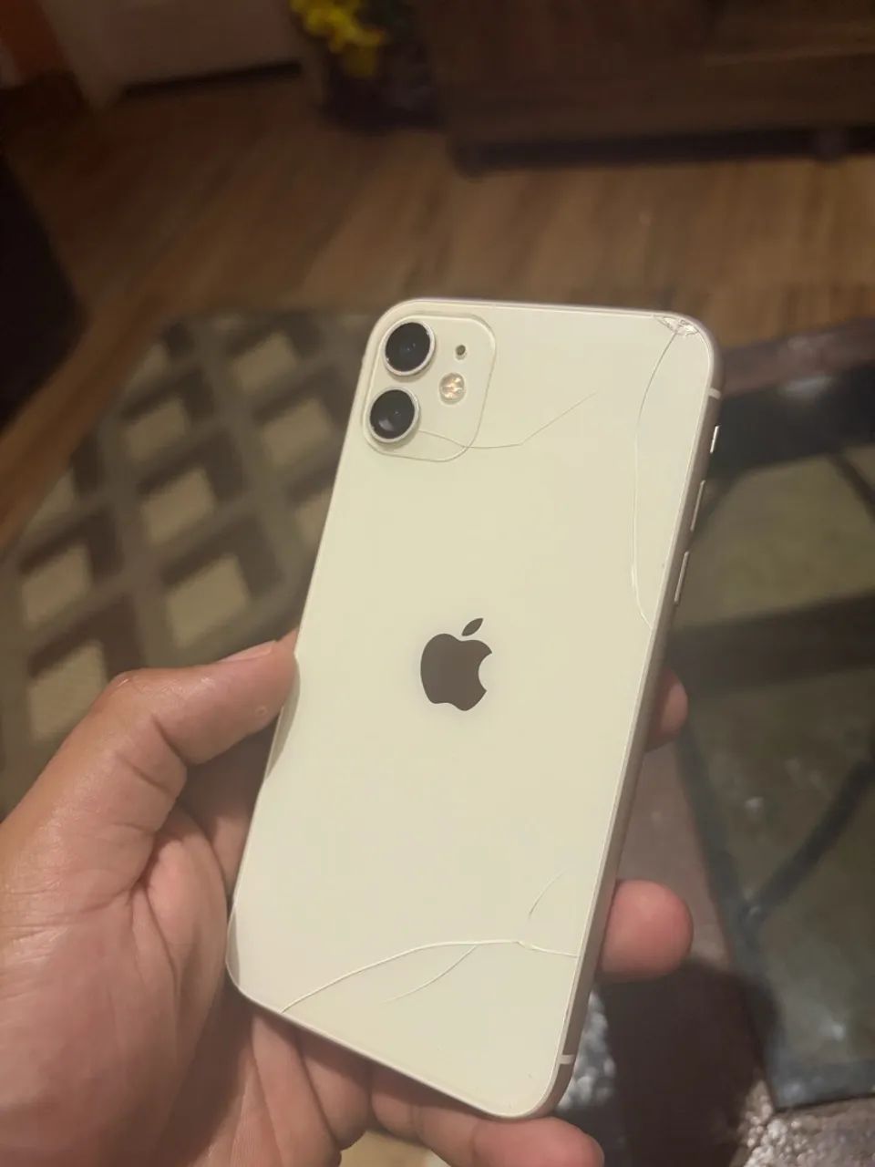 iPhone 11 84%  - Foto 3