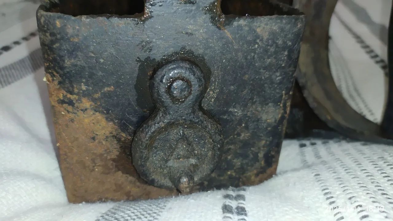Antigo Ferro de passar roupas à Carvão<br> - Foto 5