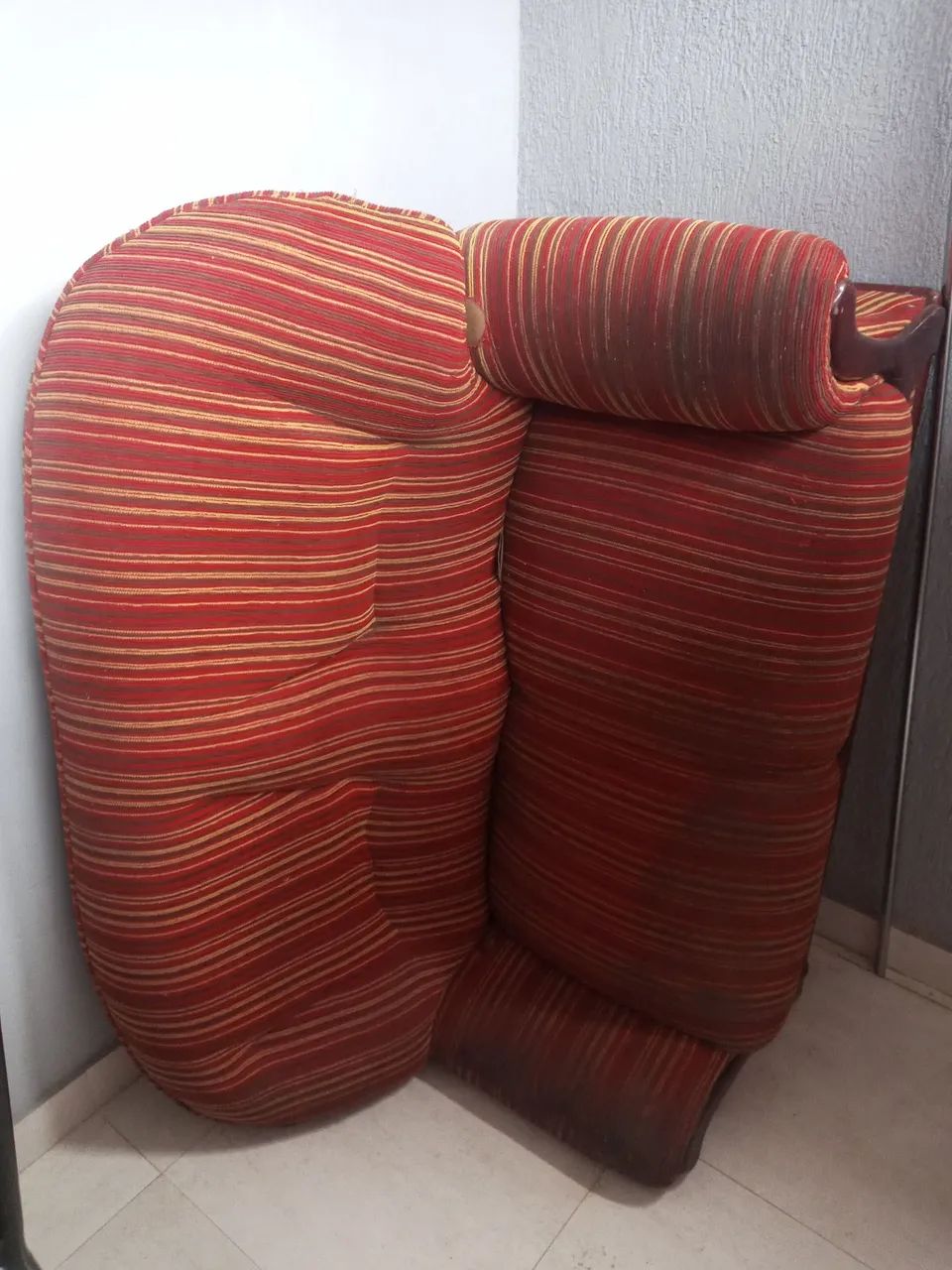 2 sofás DOAÇÃO! - Foto 3