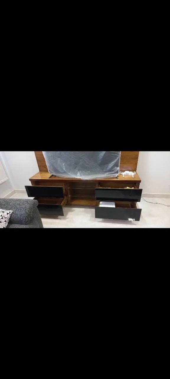 Lindo Rack para sala + cômoda para quarto.