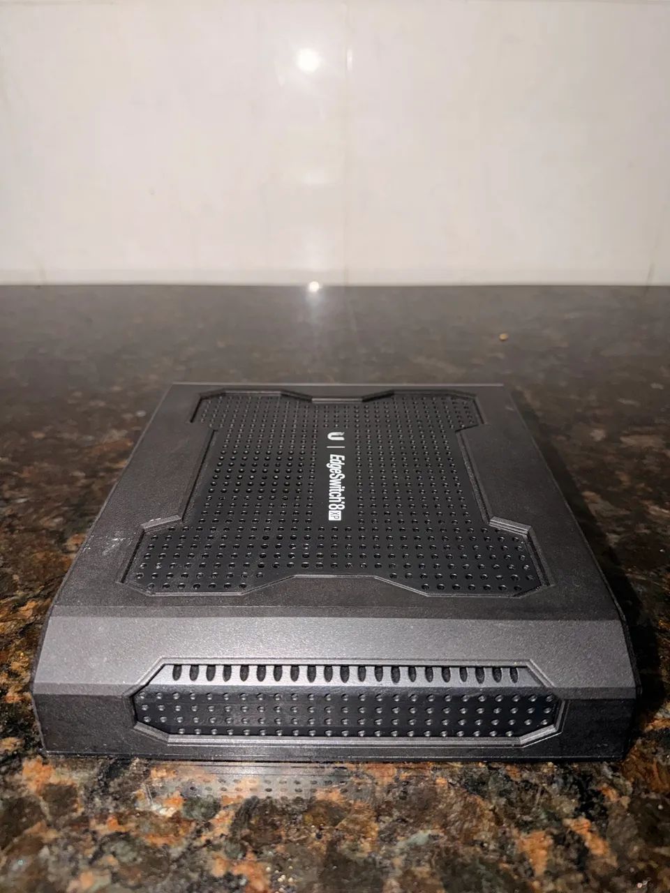 Edge switch 8xp / tough switch poe pro ubiquiti - Foto 2