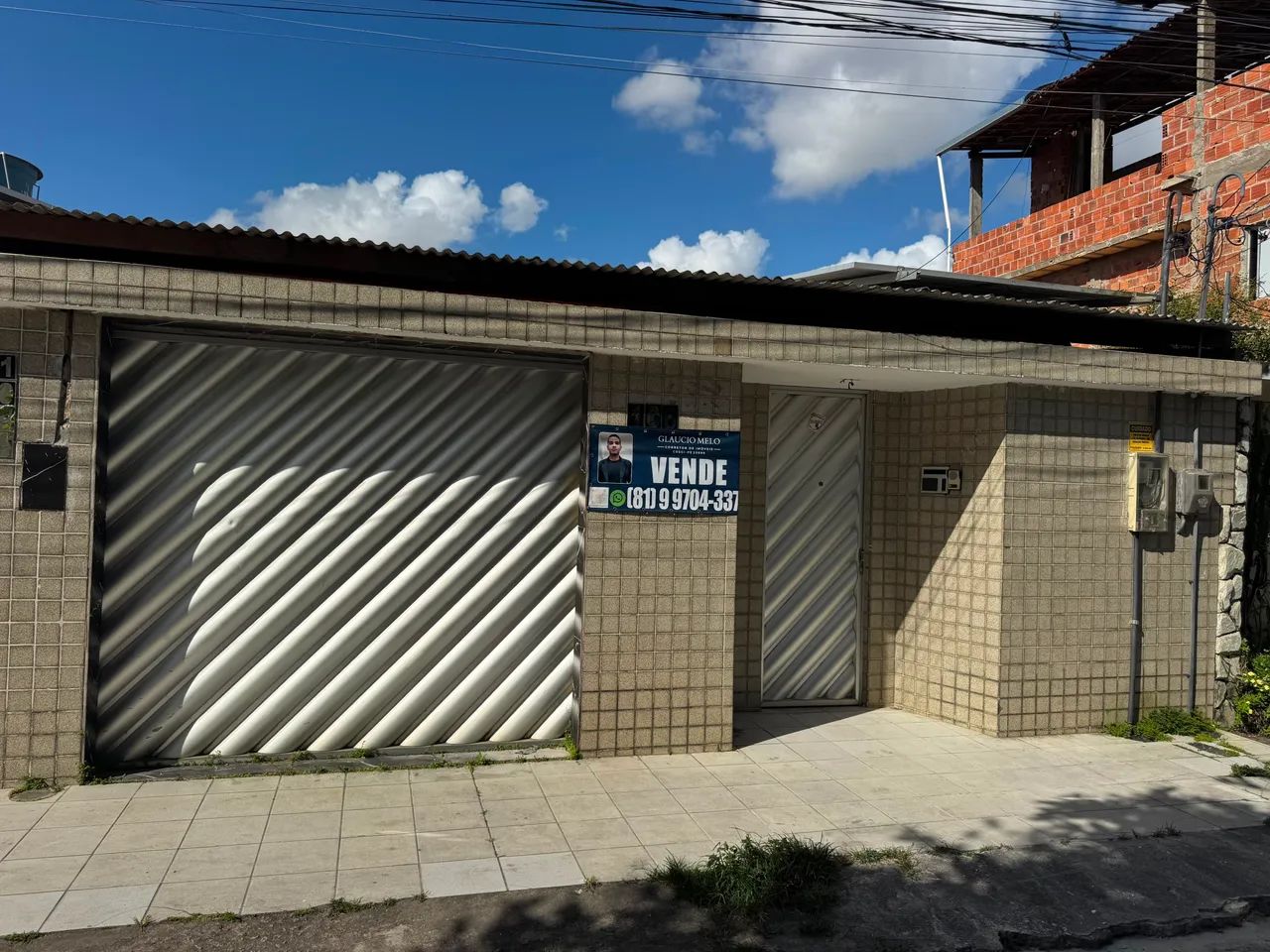 vendo 2 casas pelo preço de 1 (oportunidade)