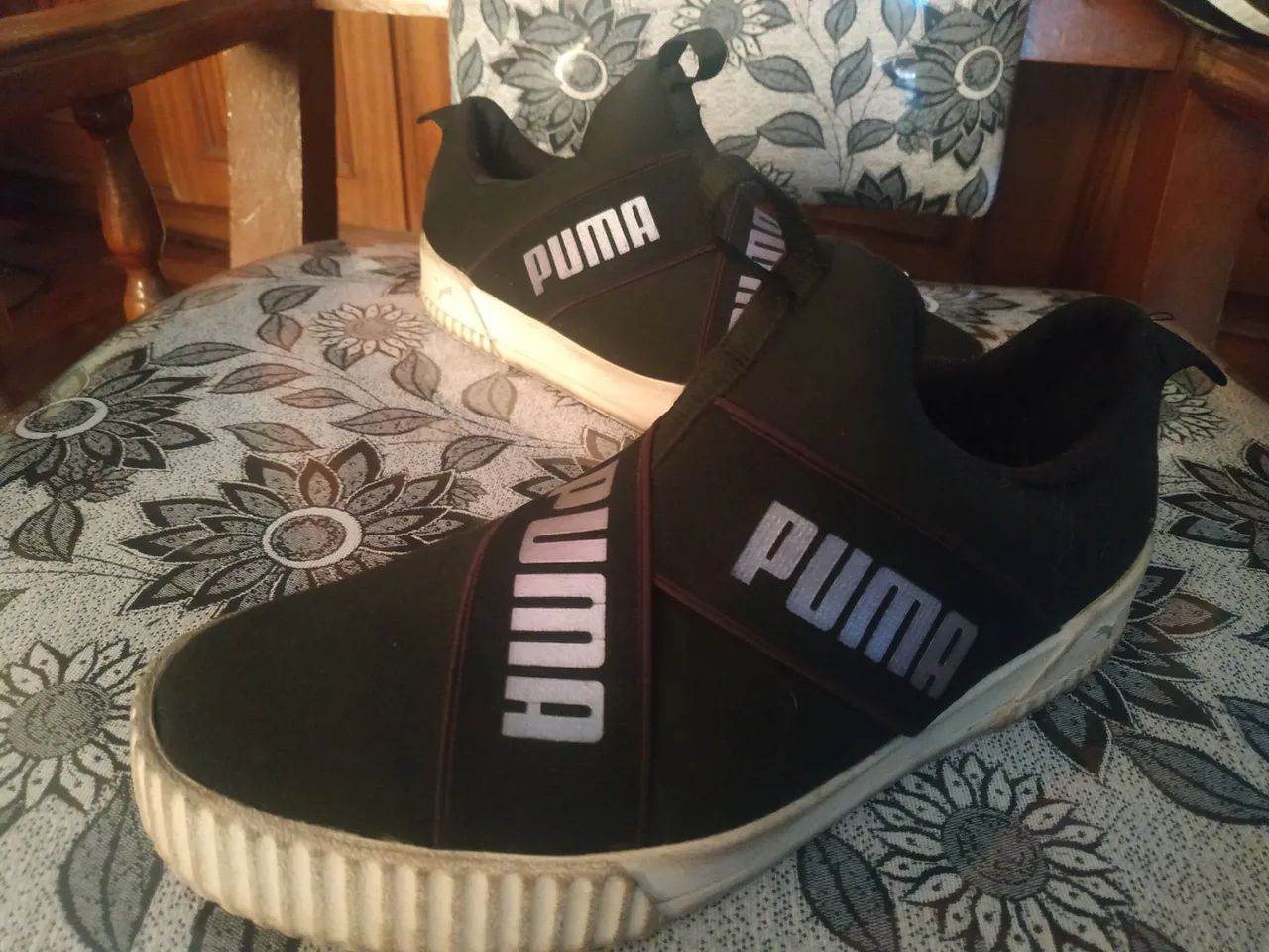 Tenis Puma Carina slip on.  "37