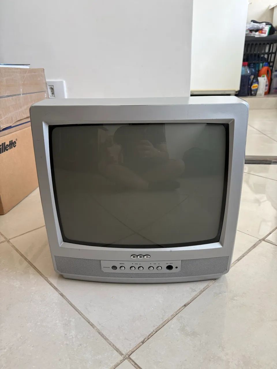 TV de tubo CCE 14 polegadas Para sair hoje!