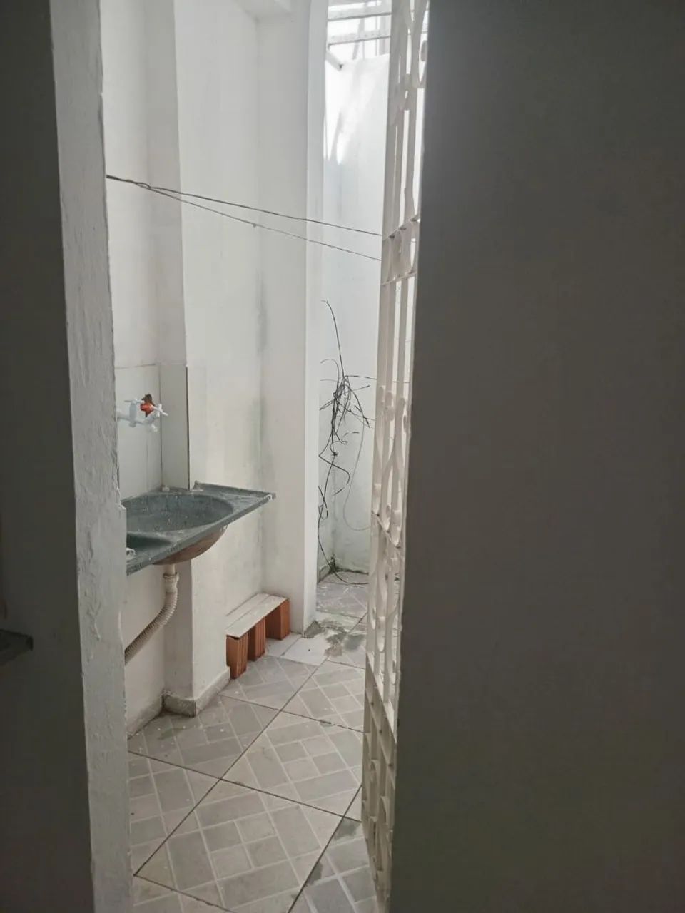 Alugo no Cohatrac 2 casa 1 quarto  - Foto 4
