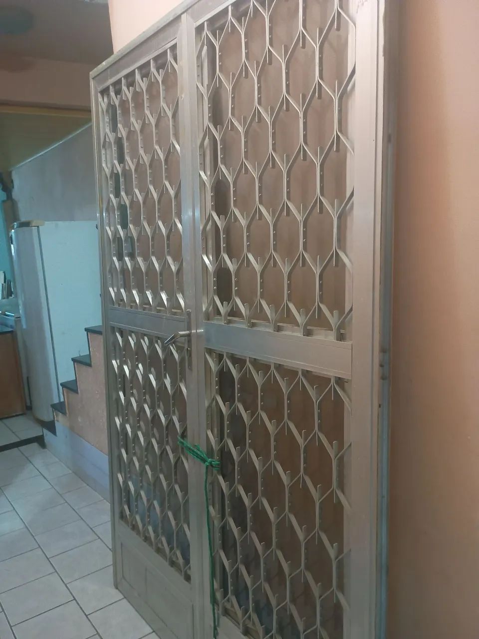 Porta de alumínio com vidro 