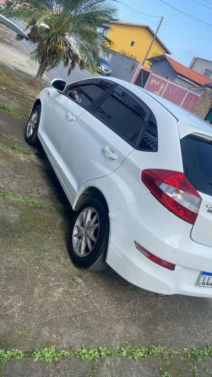 Chery Celer Hatch 1.5 16V Flex 5P 2013