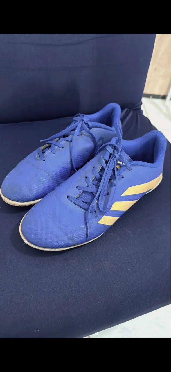  Chuteira Adidas futebol de salão 
