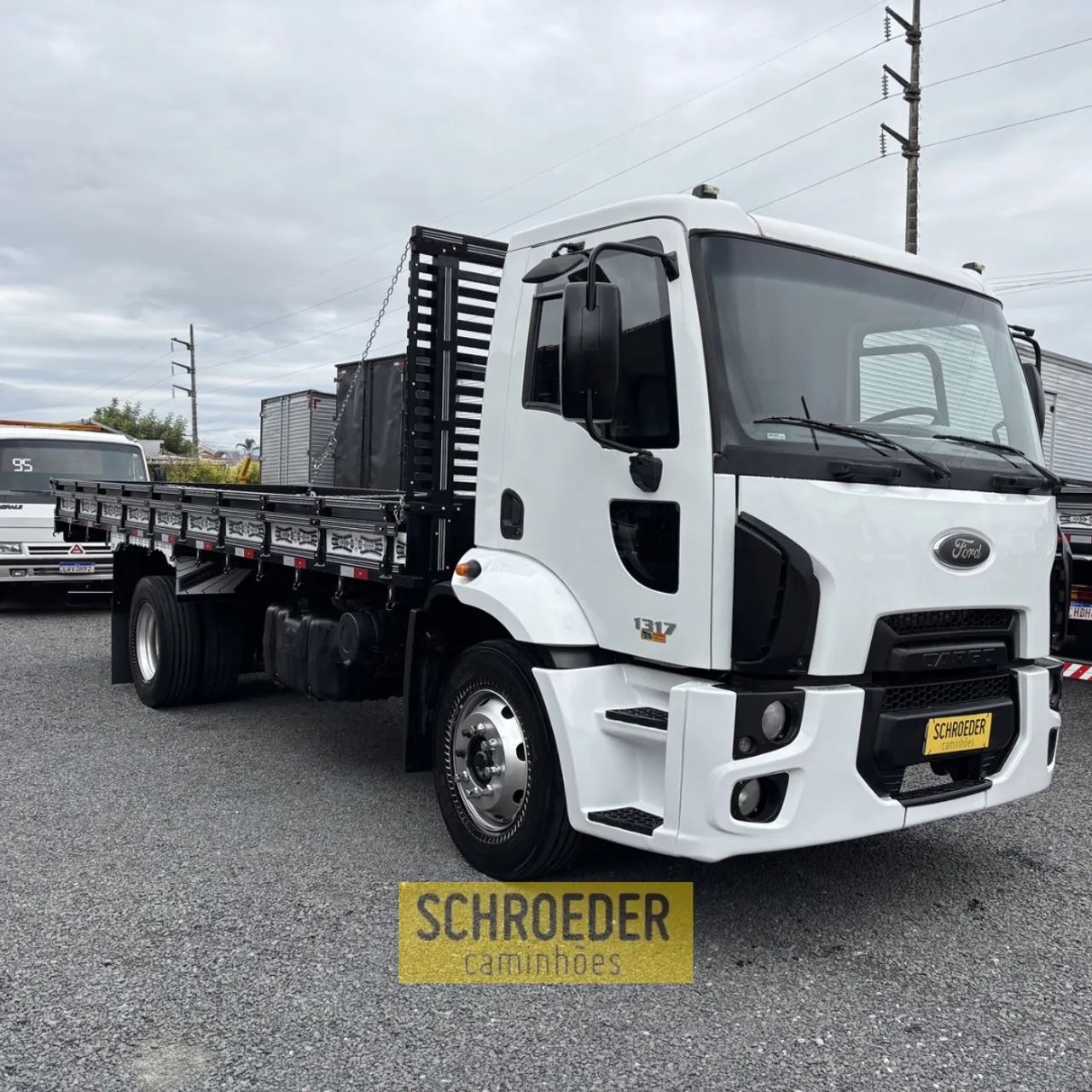 Ford cargo 1317 - Foto 2