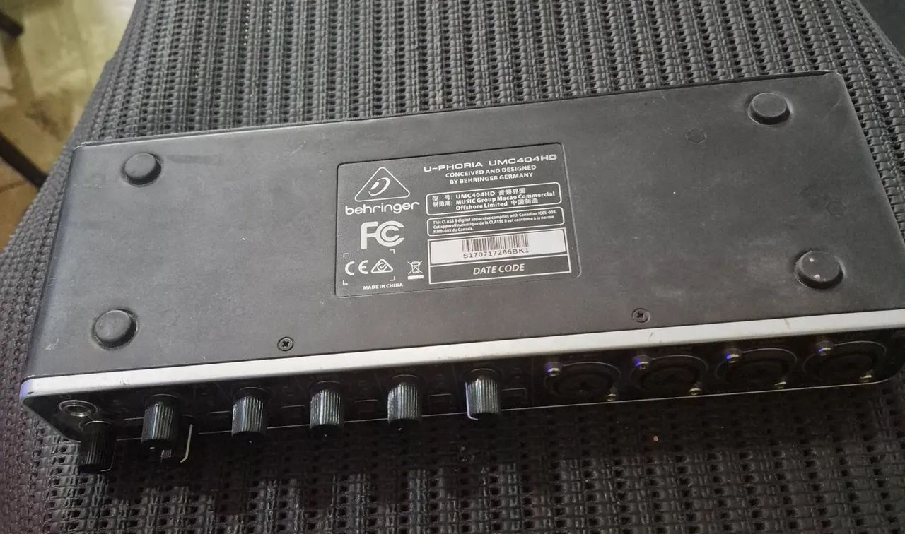 Interface de áudio  Berhinger UMC 404 HD na Musical Brother  - Foto 2