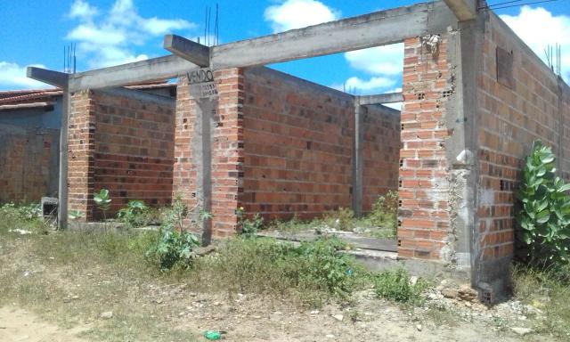 Vende-se construção em ponto de laje.Cipo-ba