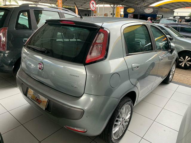 Punto dualogic 2014 carro com apenas 32 mil km rodado único dono todo revisado ao Extra - Foto 2