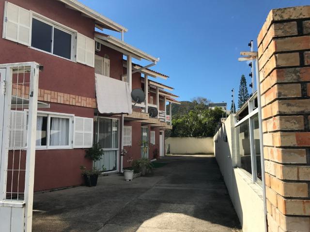 Vendo Sobrado nos Ingleses, 600m da praia - Foto 10