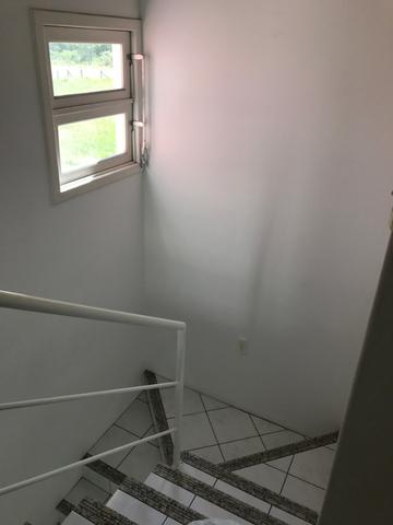 Vendo Sobrado nos Ingleses, 600m da praia - Foto 8