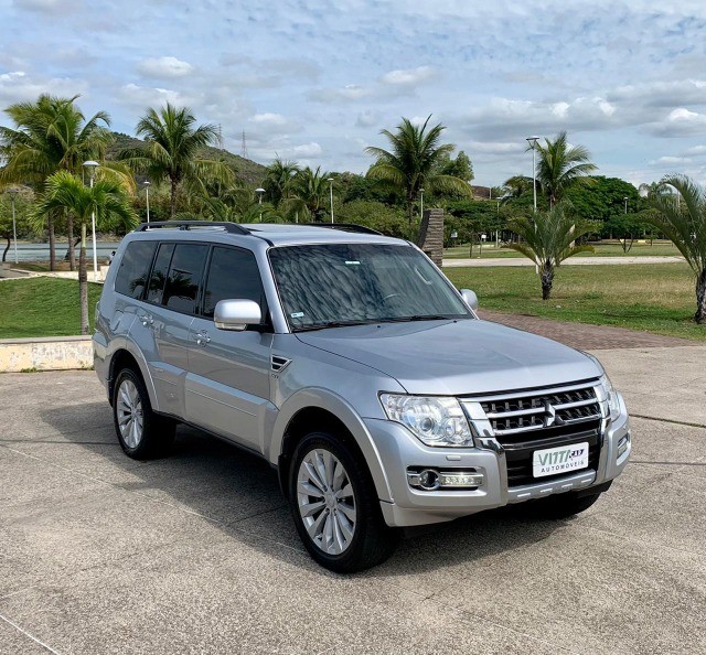 MITSUBISHI PAJERO FULL HPE 3.2 TURBO DIESEL 7 LUGARES AUT. 2015/2016