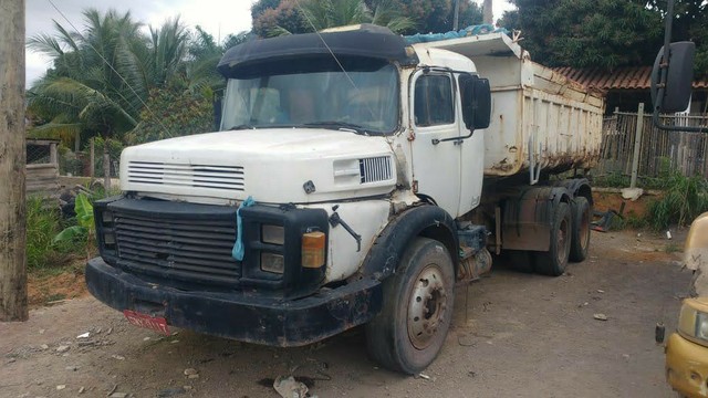 VENDO TROCO 1519 MECÂNICA 1924