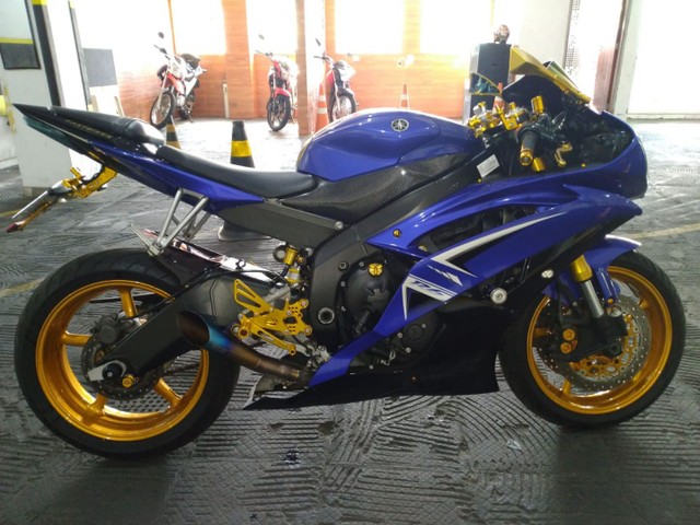 R6 600 YAMAHA