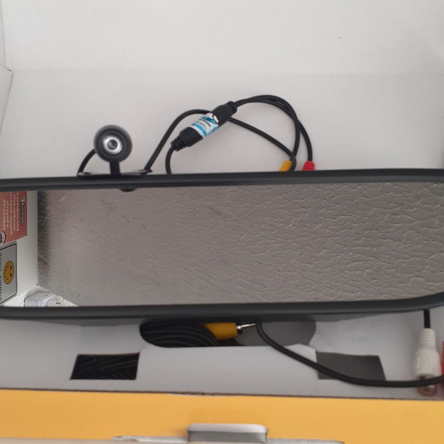 Espelho retrovisor com câmera de ré. Nova. Instalada. - Foto 2