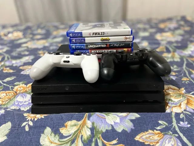 Vendo ps4 pro 1 tera - Videogames - Nossa Senhora das Graças