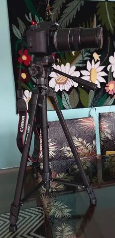 Camera Canon EOS Rebel T100