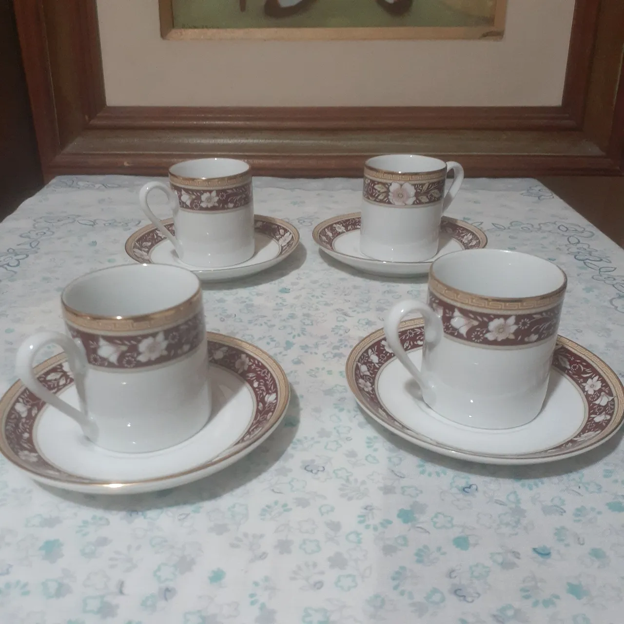 xicaras com Pires porcelana Schmidt para café.
