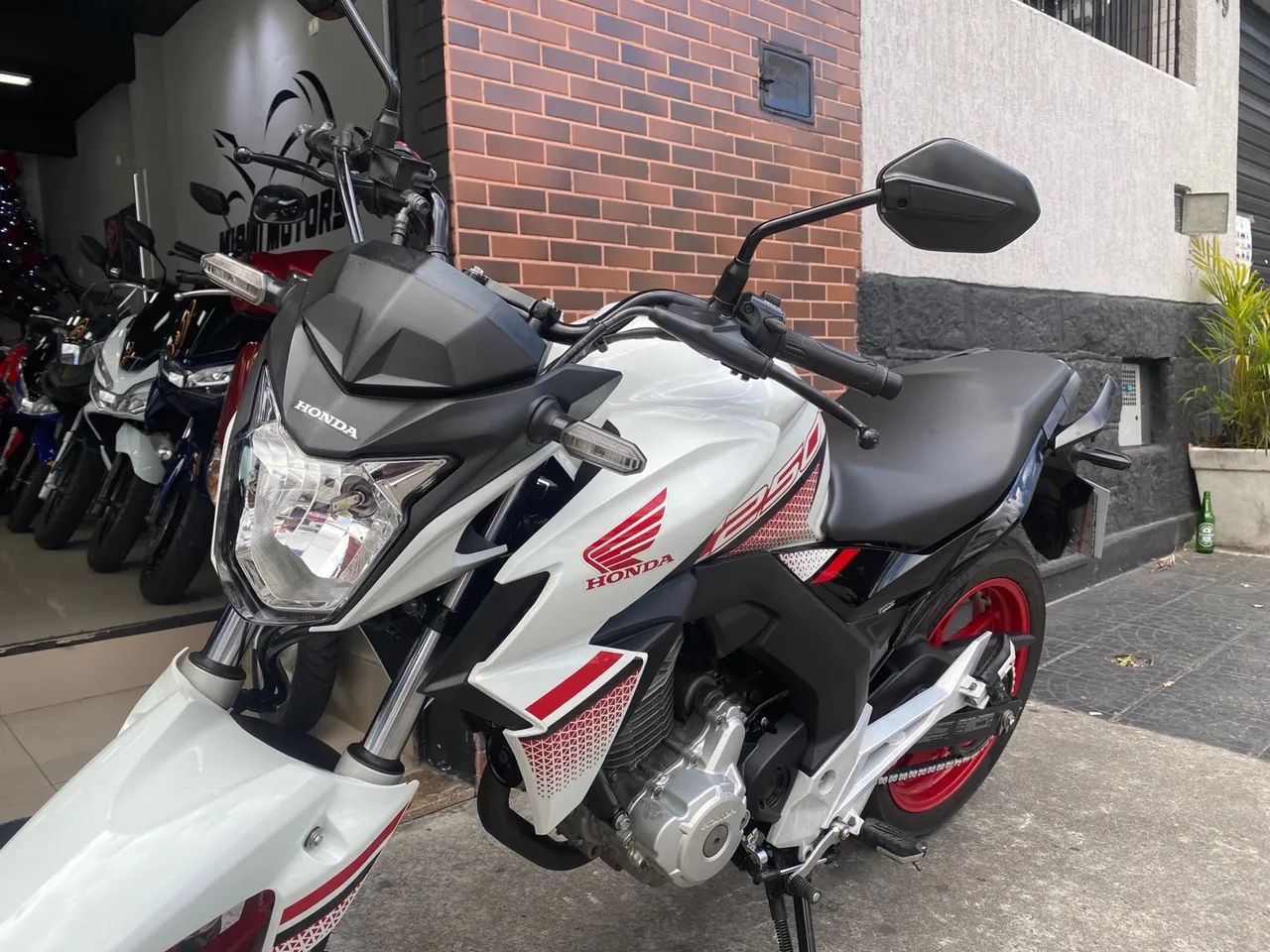 CB250 Twister Cbs- 2022 - Foto 8