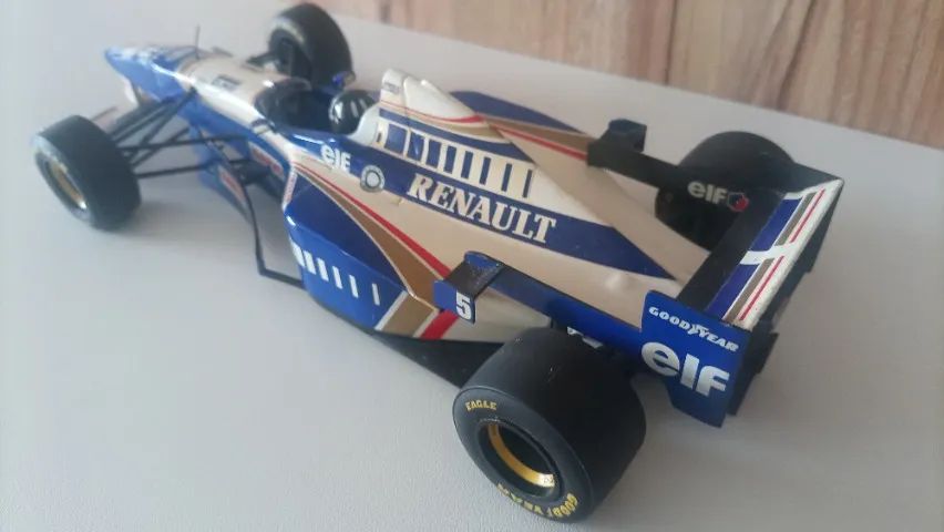 WILLIAMS FW 16 Renault1/18 Paul's Model Art N. Mansell EUR 75,00 - FR