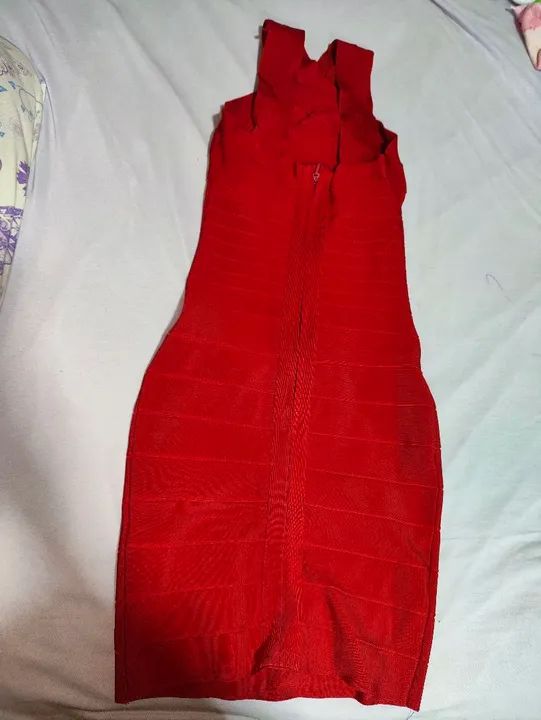 Vestido bandagem vermelho Tam S  - Foto 4