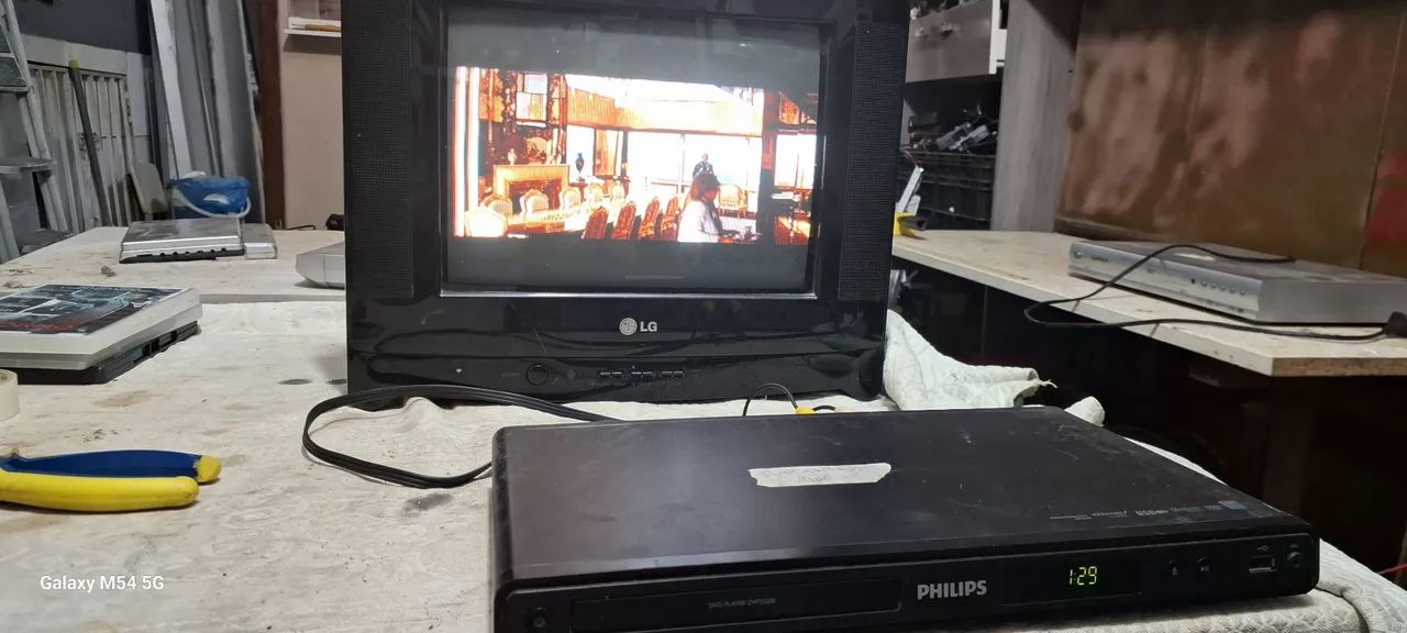 Dvd philco funcionando ,nao ten controle remoto