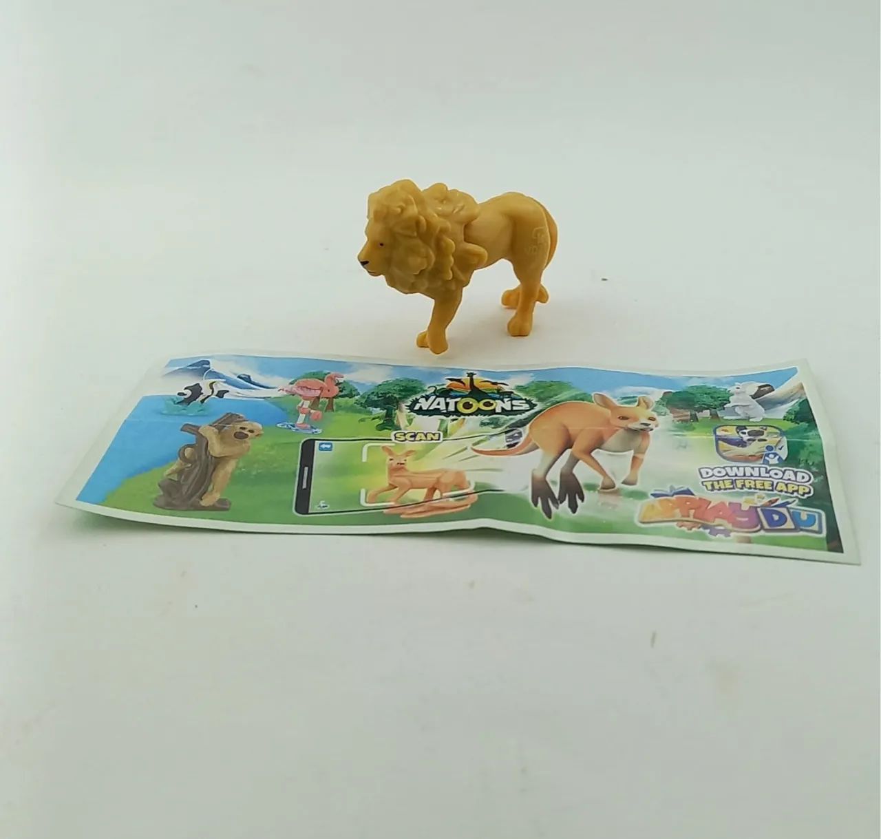 Kinder ovo Leão Natoons - Foto 2