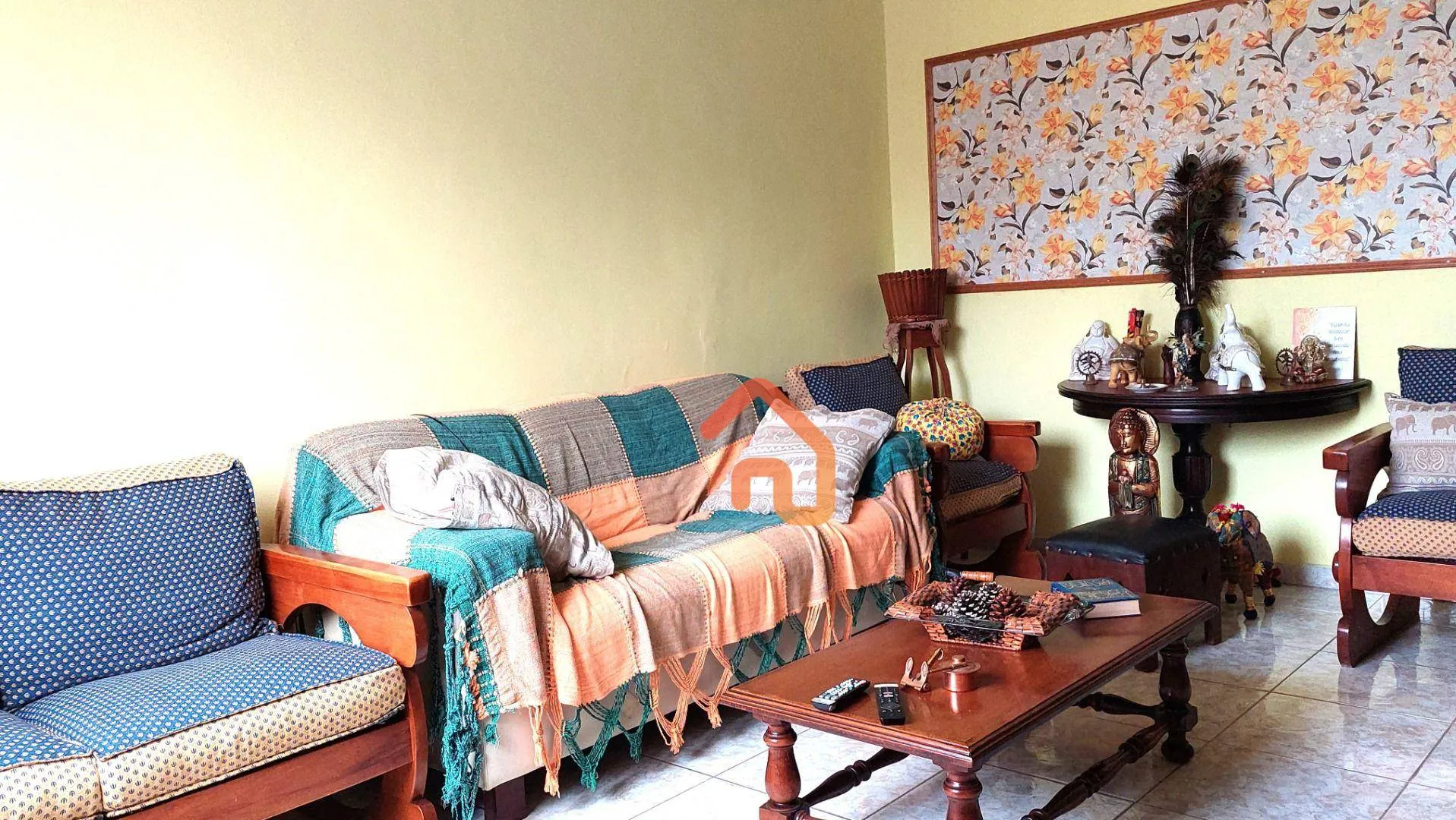 Casa de sobrado, rua fechada, 2 quartos à venda, 110 m², por R$ 615.000 - Santa Rosa - Nit