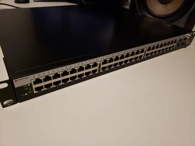 Switch Roteador Gigabit 48 Portas Enterasys com 4 portas para fibra ótica - Foto 2